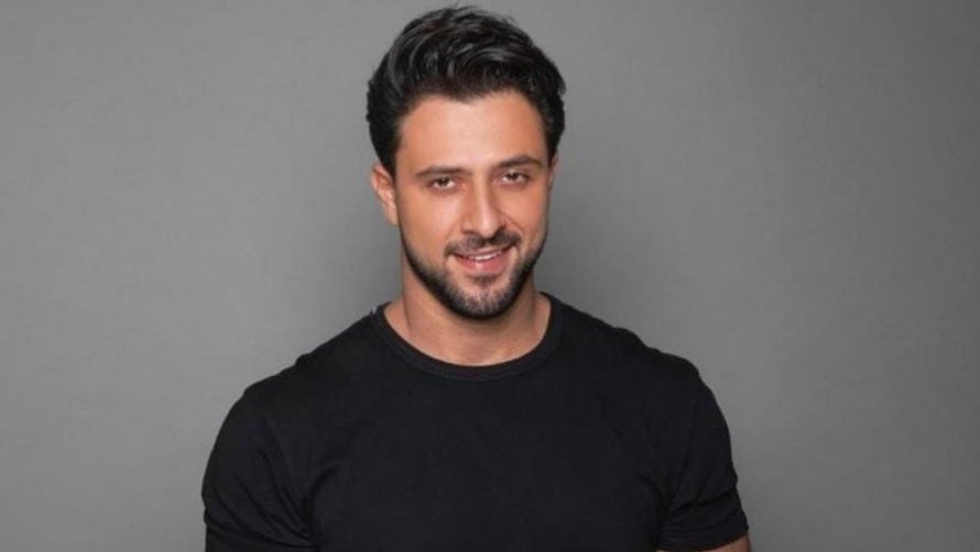 الفنان كريم نور يحظى بشعبية كبيرة - صورة مميزة صورة مميزة: الفنان كريم نور يحظى بشعبية كبيرة