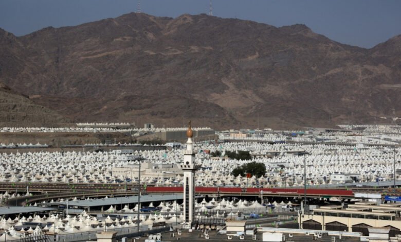 مشعر مِنى يستقبل حجاج بيت الله الحرام