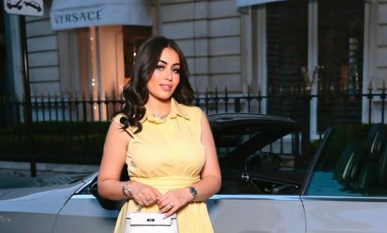 أيلـا خريف… صانعة محتوى تجمع بين الموضة والأناقة بأسلوب أوروبي