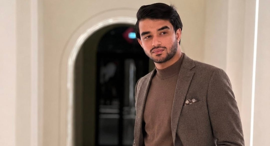 خالد الفايد يستعد لإطلاق لغة العيون بتوقيع ArabSong Production