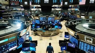 النفط متقلب بفعل مفاوضات إيران وتوترات مضيق هرمز