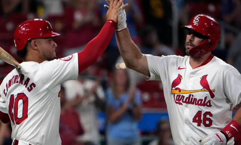 كريستوفر سانشيز يسيطر سبعة أشواط وفيليز يفوز 4-2 على أنجلز