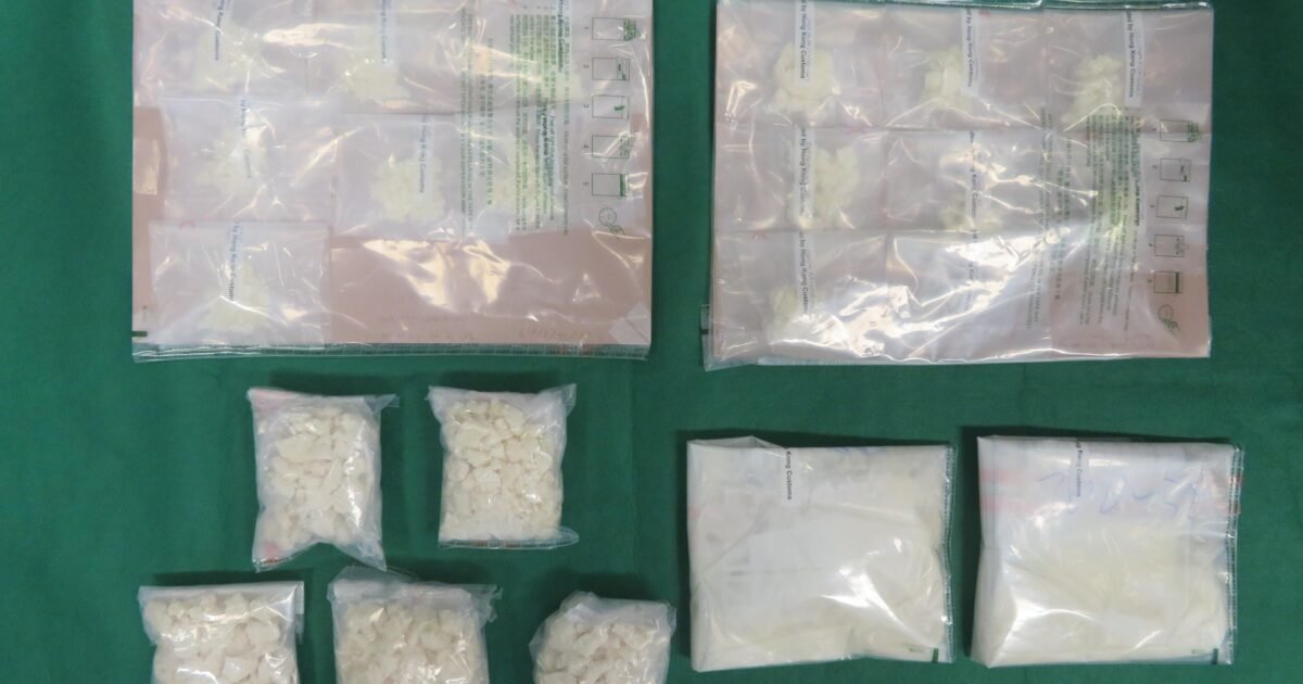 قوى الأمن: معلومات عن شحنة من البرازيل أدت لضبط 4.9 كلغ كوكايين بمطار بيروت