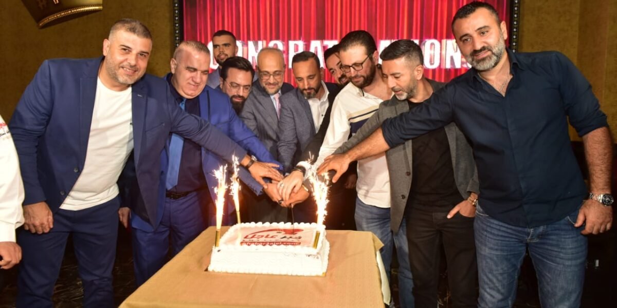 خبر عاجل يحتفل بعيده الـ14 برعاية وزارة السياحة ويكرم متعهدي الحفلات
