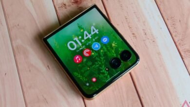أخيرًا سيصبح هاتف موتورولا القابل للطي التالي مزودًا بالكامل بـ Galaxy Z Fold