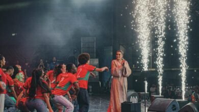 أسما لمنور تتألق في مهرجان موازين وتخطف الأنظار بحفل جماهيري ضخم في الرباط