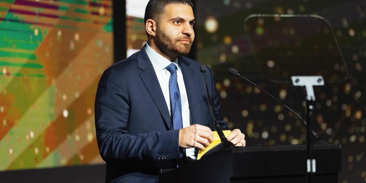 الدكتور إيلي متري إنجازات محلية وأدوار دبلوماسية دولية