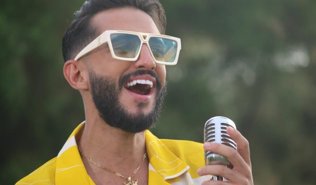 صورة مميزة: النجم محمد شهاب يستعد لإطلاق عمل غنائي جديد