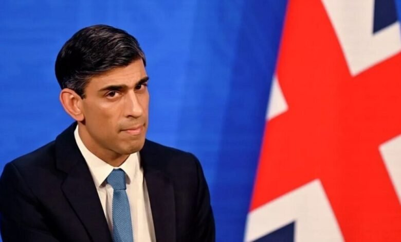رئيس الوزراء البريطاني يؤيد خطط استكشاف حقول بريطانية جديدة للنفط والغاز